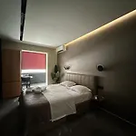 La Mirage Apartment 01