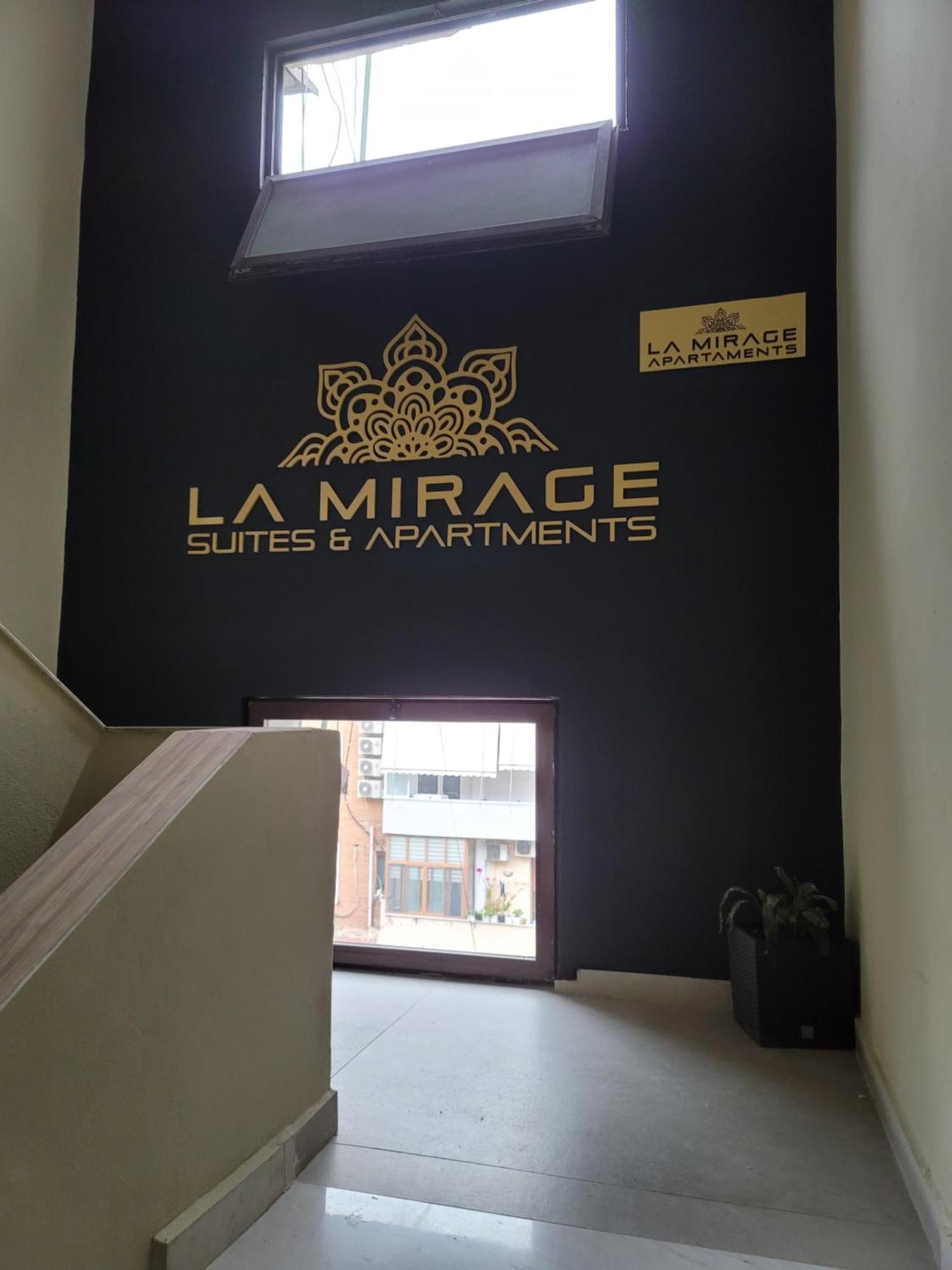 La Mirage 01 * Tirana