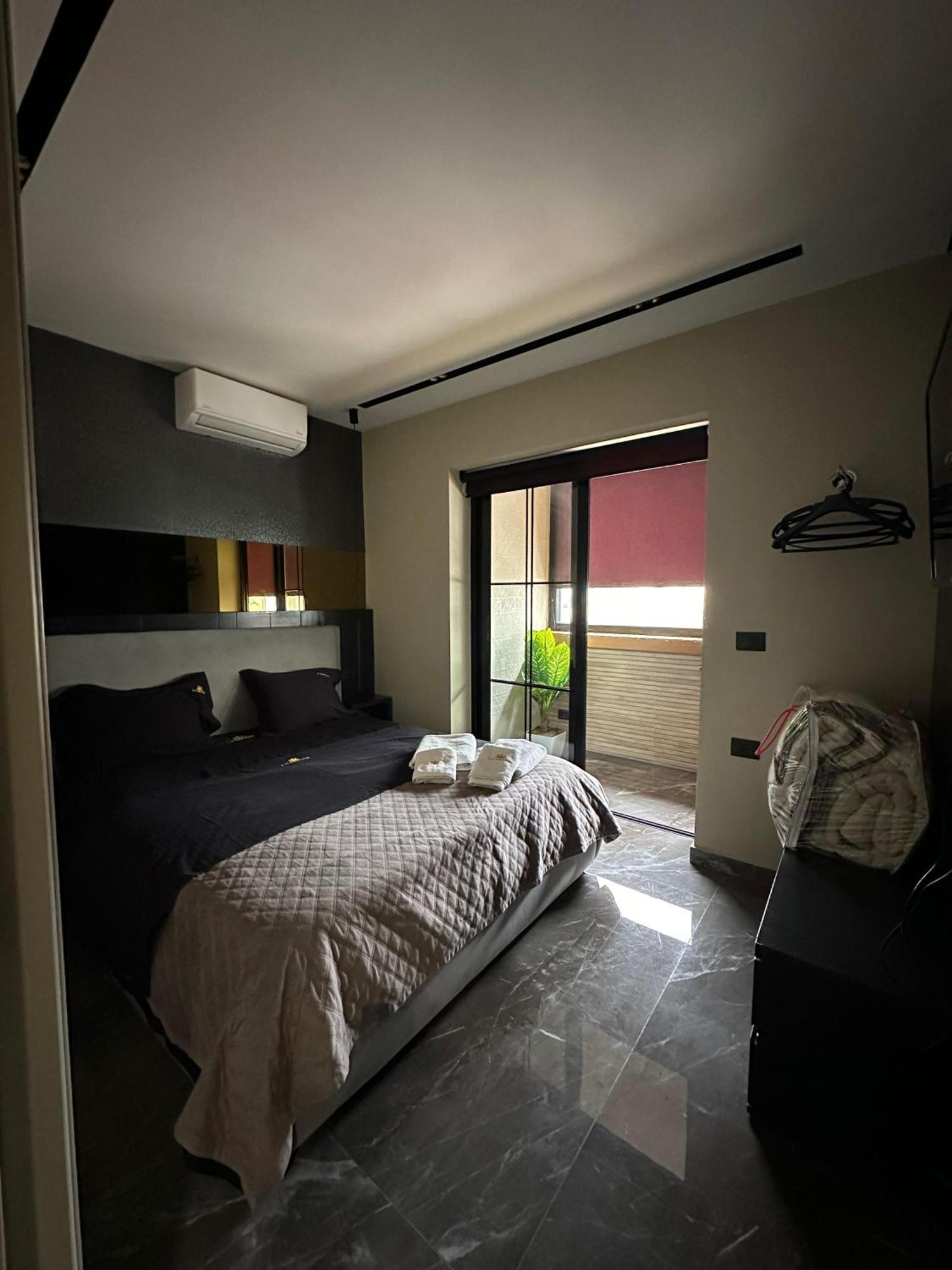 Appartement La Mirage 01